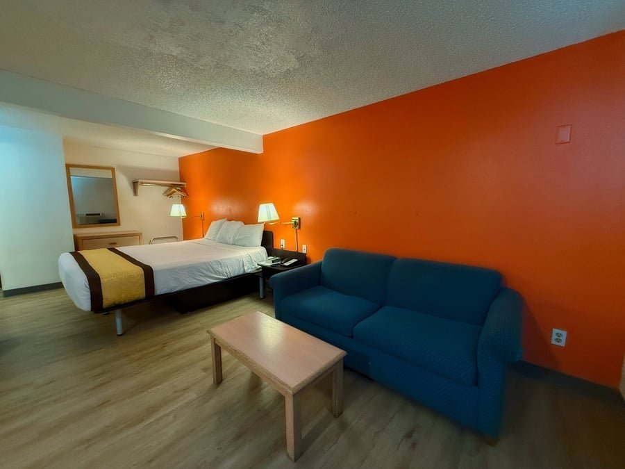 King Kitchenette Room – view 4