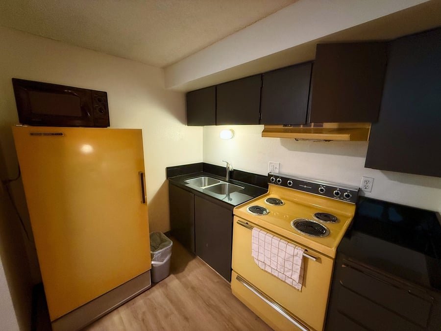 King Kitchenette Room – view 8