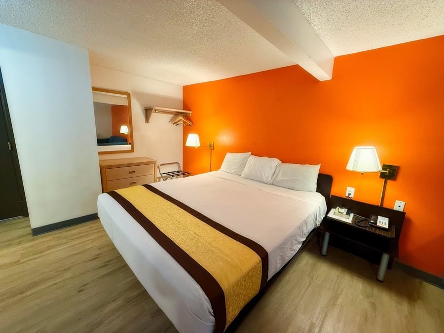 King Kitchenette Room – view 9